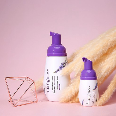 Pure Daily Foaming Cleanser [Deep Clean], 10ml - Image 2