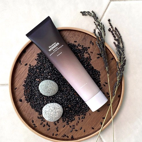 Black Rice Moisture Mildly Acidic Soft Cleansing Gel, 100ml - Image 2