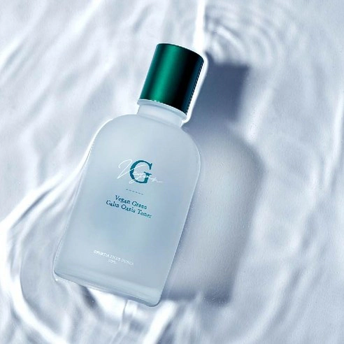 Vegan Green Calm Oasis Toner, 200ml - Image 2