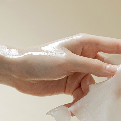 Silky Gardening Sheet Mask - Image 5