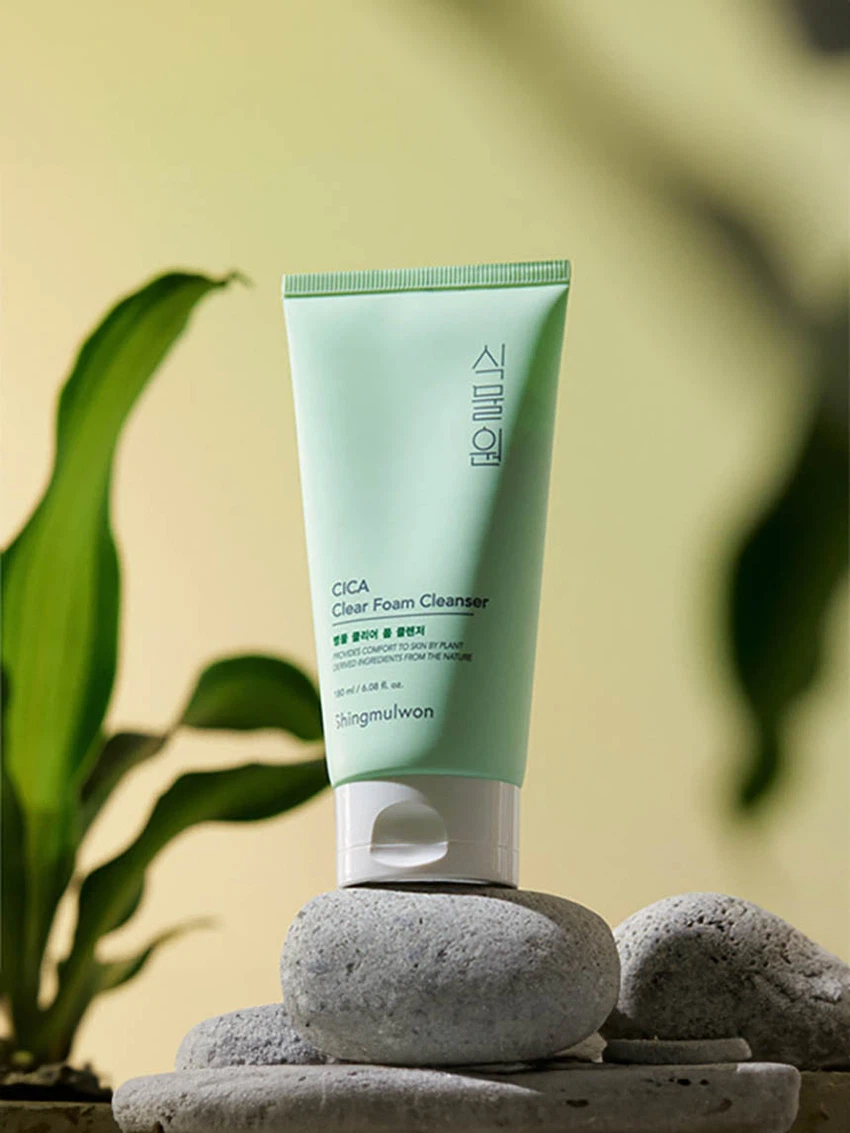 Centella Asiatica Clear Foam Cleanser, 180ml*2 - Image 2