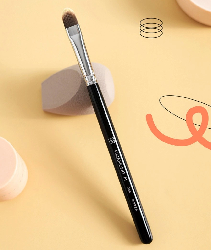 258 Concealer Brush, 1pack - Image 2