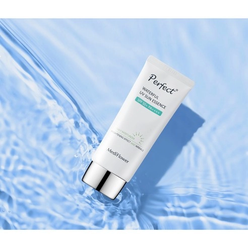 Perfect Aqua Vita Sun Essence - Image 3