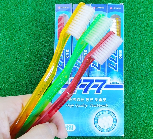 777 Toothbrush - Image 2