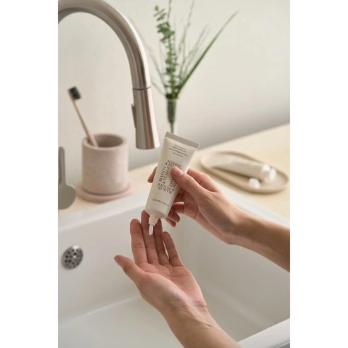 Maison de Pensee Perfumed Hand Wash, 50ml, 1pack - Image 2