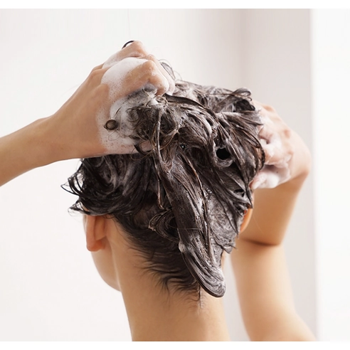 Deep Perfume Shampoo [White Musk] - Image 4