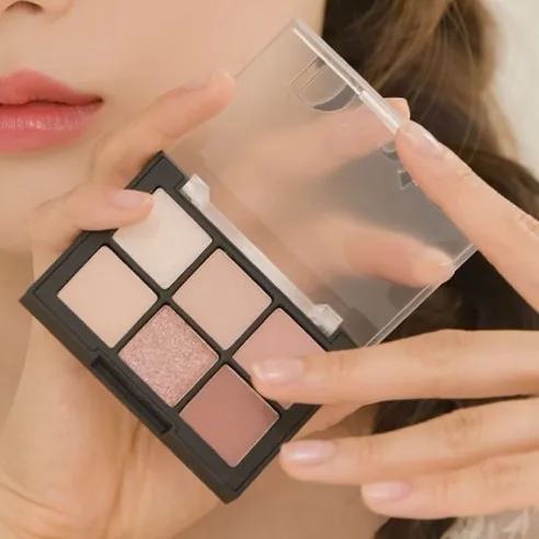 Blur Finish Shadow Palette, 6g, 705 Mary Shelley, 1pack - Image 2