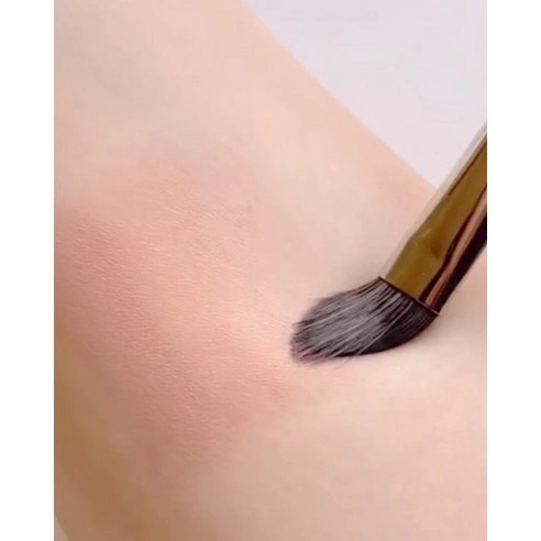 240 Eyeshadow Brush, 1pack - Image 5