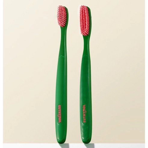 Regular Toothbrush - Image 8