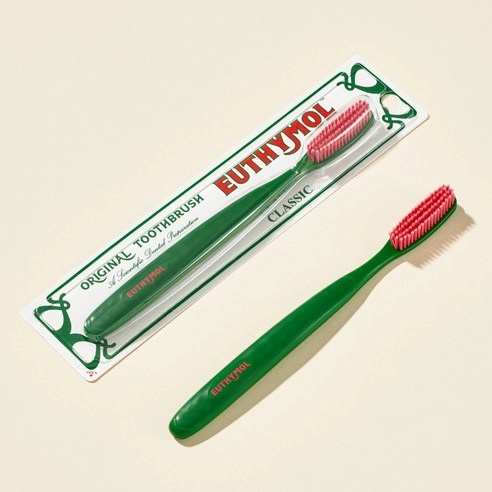 Classic Toothbrush - Image 3