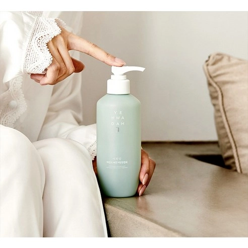 Mild Vegan Feminine Cleanser, 200ml, 1pack - Image 4