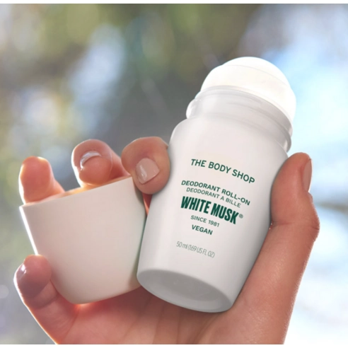 White Musk Deodorant Roll-On, 50ml, 1pack - Image 2