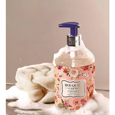 White Musk Body Wash, 520ml, 1pack - Image 3