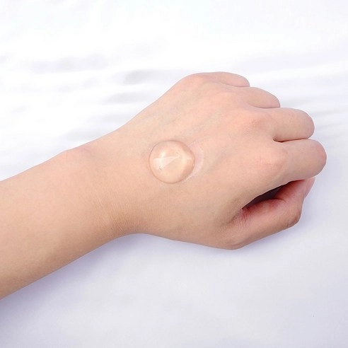 Jeju Aloe Vera Soothing Gel - Image 6