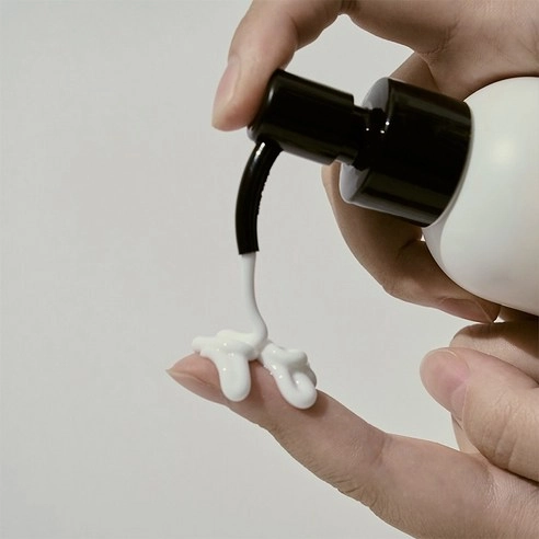 Cleansing Milk - Image 3