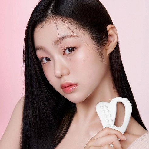 Slim Face Ceramic Gua Sha, White, 1pack - Image 2