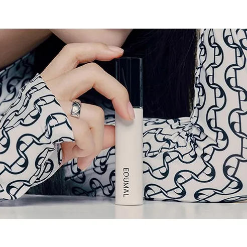 Non-Section Glowy Tint Little Black, 5g, 111 Unveiled Move, 1pack - Image 2