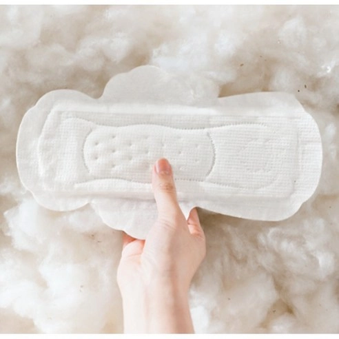 Chemical-Free Pads Directly Touching Skin - Image 5