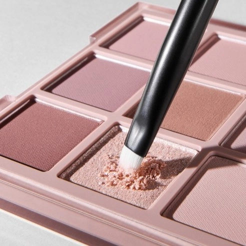 Eye Contour Sculpting Brush, 1pack - Image 2