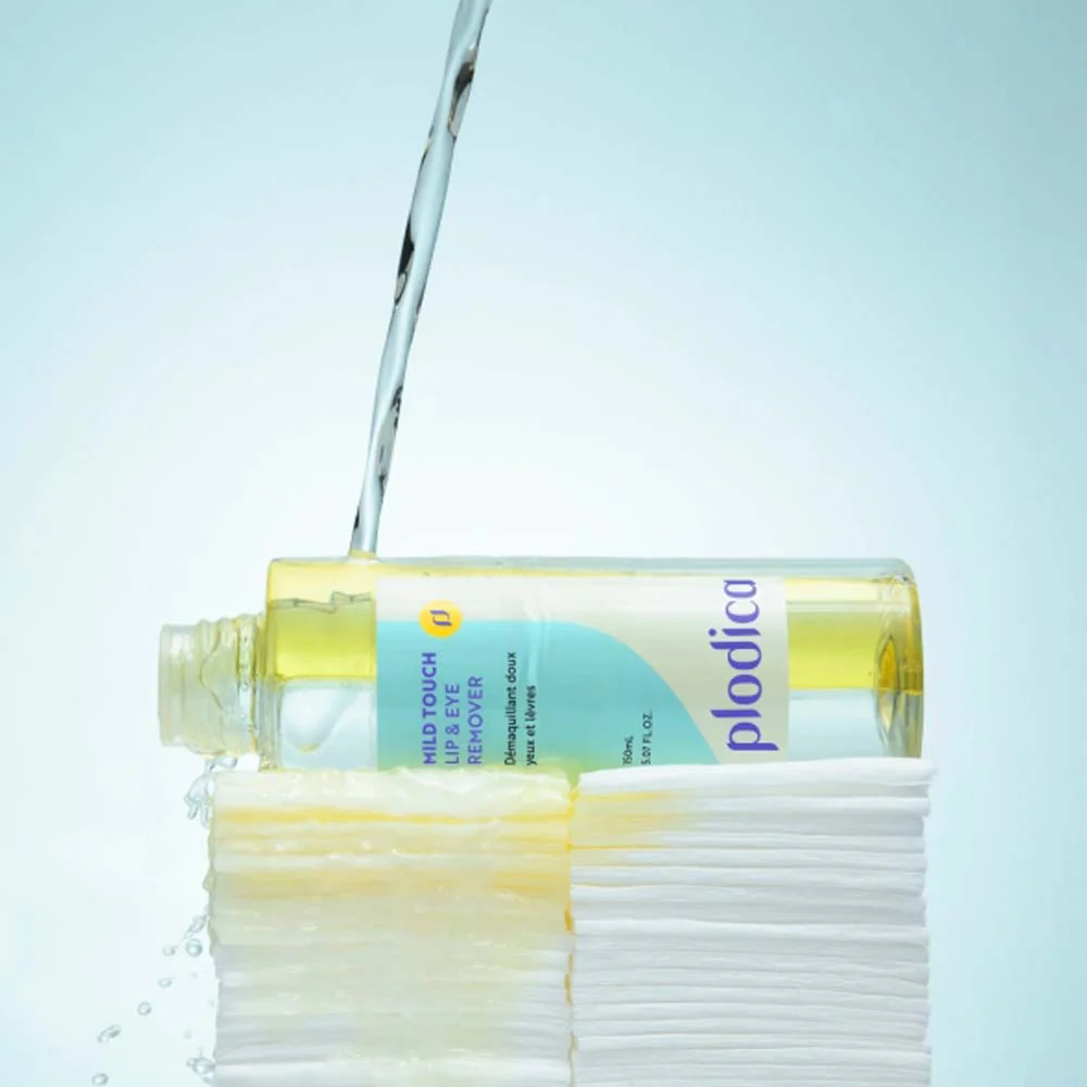 Mild Touch Lip & Eye Makeup Remover - Image 2