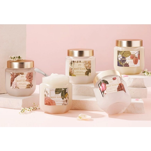 Perfumed Sea Salt Body Scrub [Fleur Soap] - Image 5