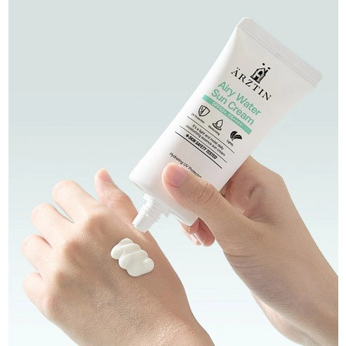 Airy Water Sun Cream - Image 6