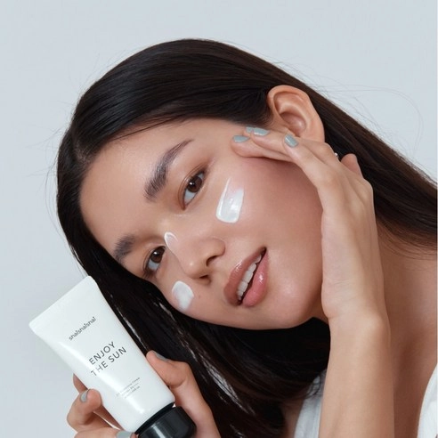 Enjoy the Sun UV Protection Cream [SPF50+/PA++++], 50ml, 1pack - Image 3