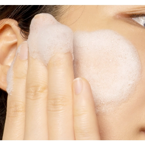 White Truffle Deep Clean Foam Cleanser - Image 6