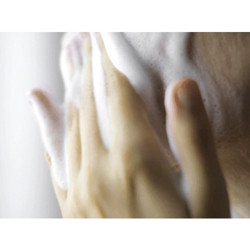 White Truffle Deep Clean Foam Cleanser - Image 7