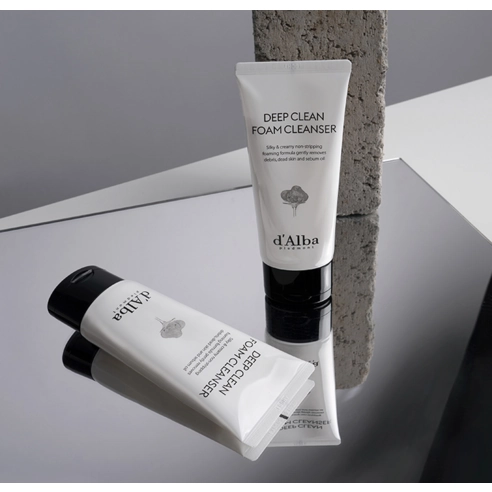 White Truffle Deep Clean Foam Cleanser - Image 9