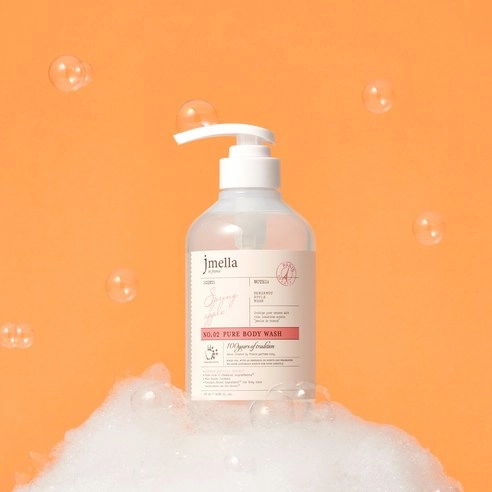 Disney Spring Apple Body Lotion, 500ml, 1pack - Image 3