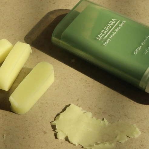 Daily Herb Sun Stick [SPF50+/PA++++], 20g, 3ea, 1pack - Image 3
