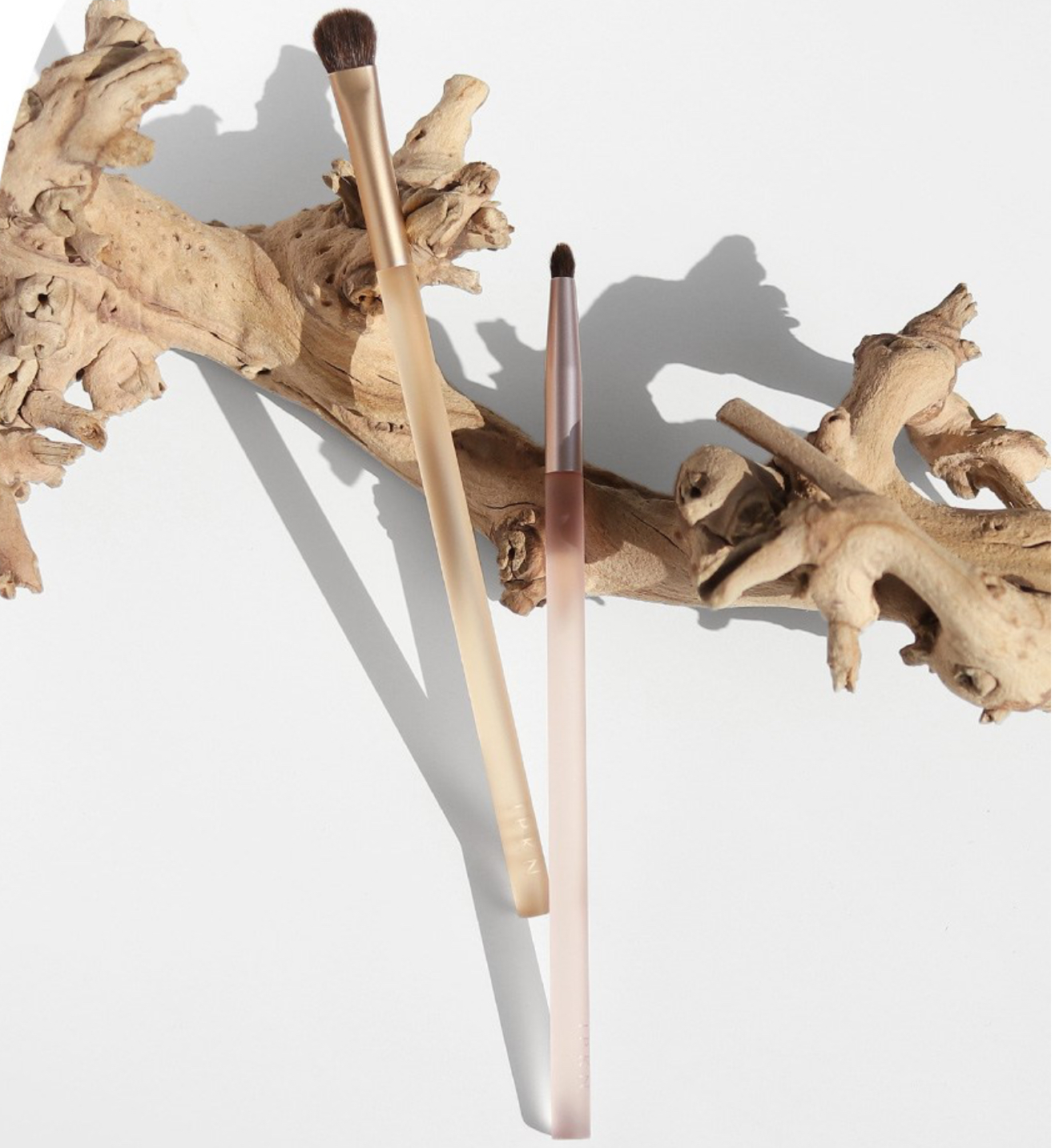 Base Shadow Brush, 1pack - Image 4