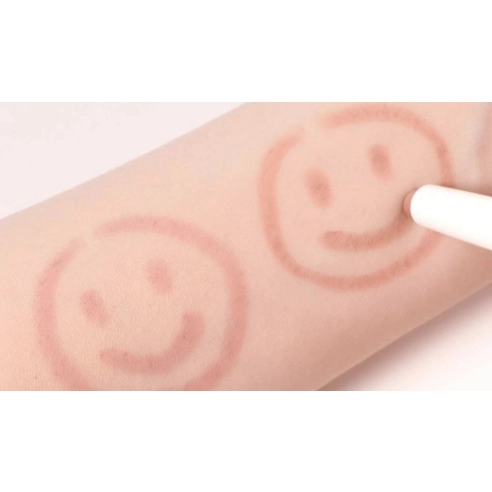 Smiley Lip Blending Stick, 0.8g, 01 Grin With Me, 1pack - Image 4