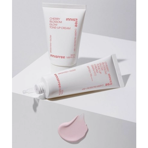 Cherry Blossom Glow Tone-up Cream - Image 4