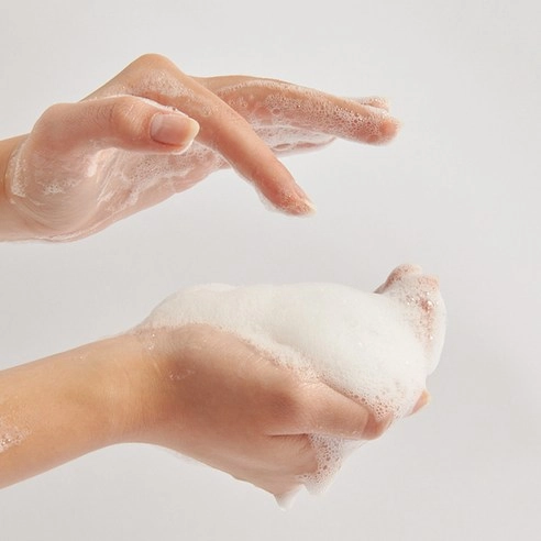 Hemp pH Balancing Gel Cleanser - Image 5