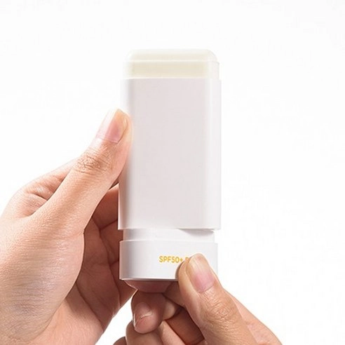 Baby & Kids Sun Stick [SPF50+/PA++++], 18g, 1pack - Image 3