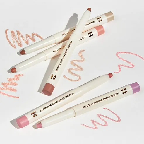 Mellow Layering Stick Shadow, 0.8g, 01 Cream Spanner, 1pack - Image 2