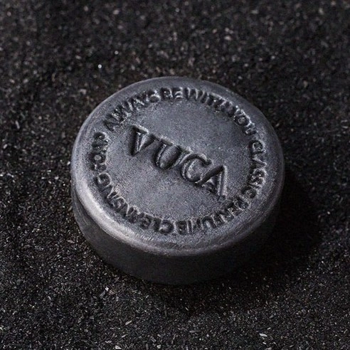 Classic Houttuynia Cordata Black Charcoal Soap, 100g - Image 4