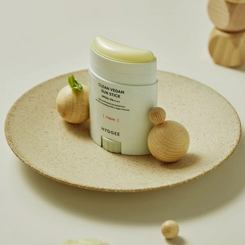 Clean Vegan Sun Stick [SPF50+/PA++++], 20g, 1pack - Image 3