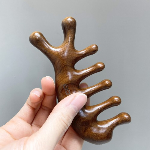 Golden Sandalwood Gua Sha, 1ea - Image 3