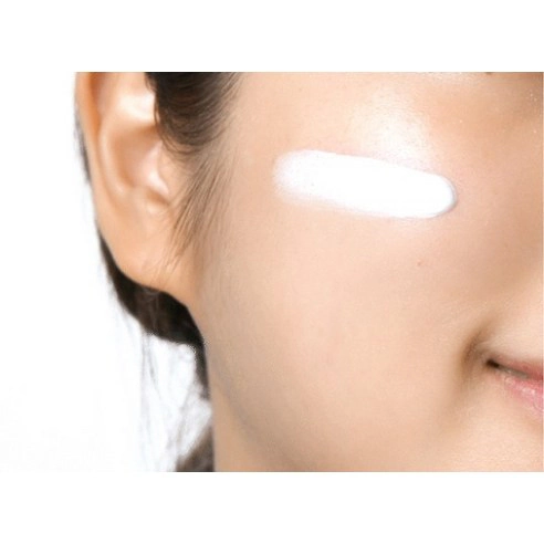 Bio Intense Glutathione Mela Toning Sun Cream [SPF50+/PA++++] - Image 6