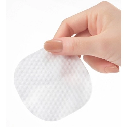 Clean It Zero Soothing Lip & Eye Remover Pad - Image 3