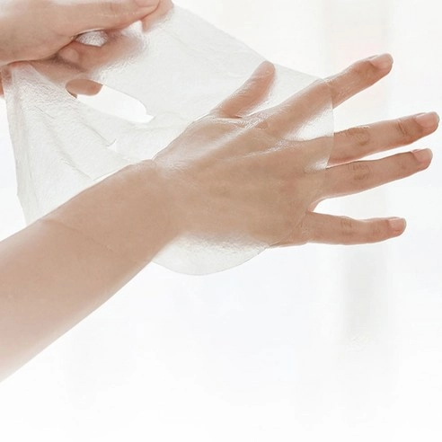 Young Mugwort Moisture Soothing Wrapping Mask - Image 6