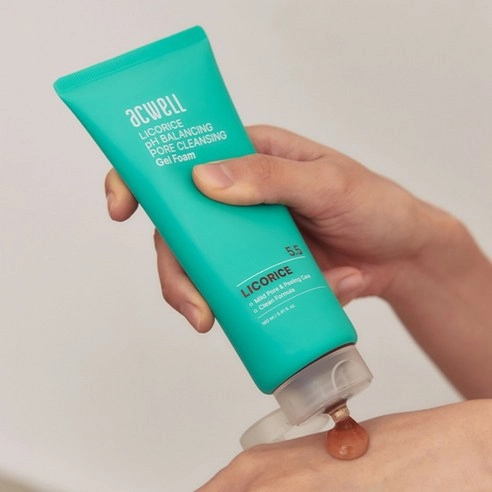 Licorice pH Balancing Pore Cleansing Gel Foam, 160ml, 1pack - Image 6