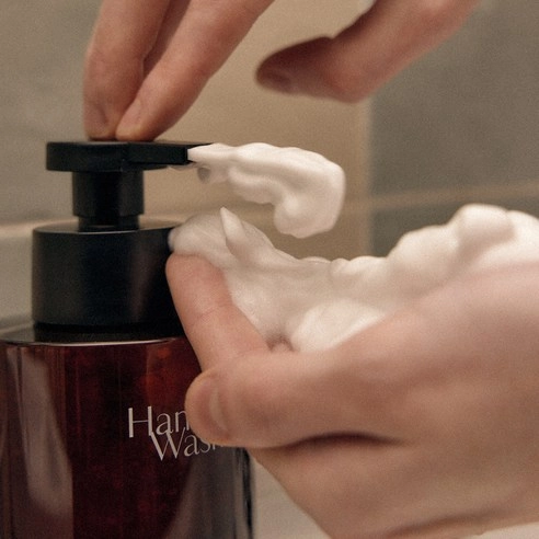 Perfume Bubble Hand Wash [Hotel Wood] - Image 7