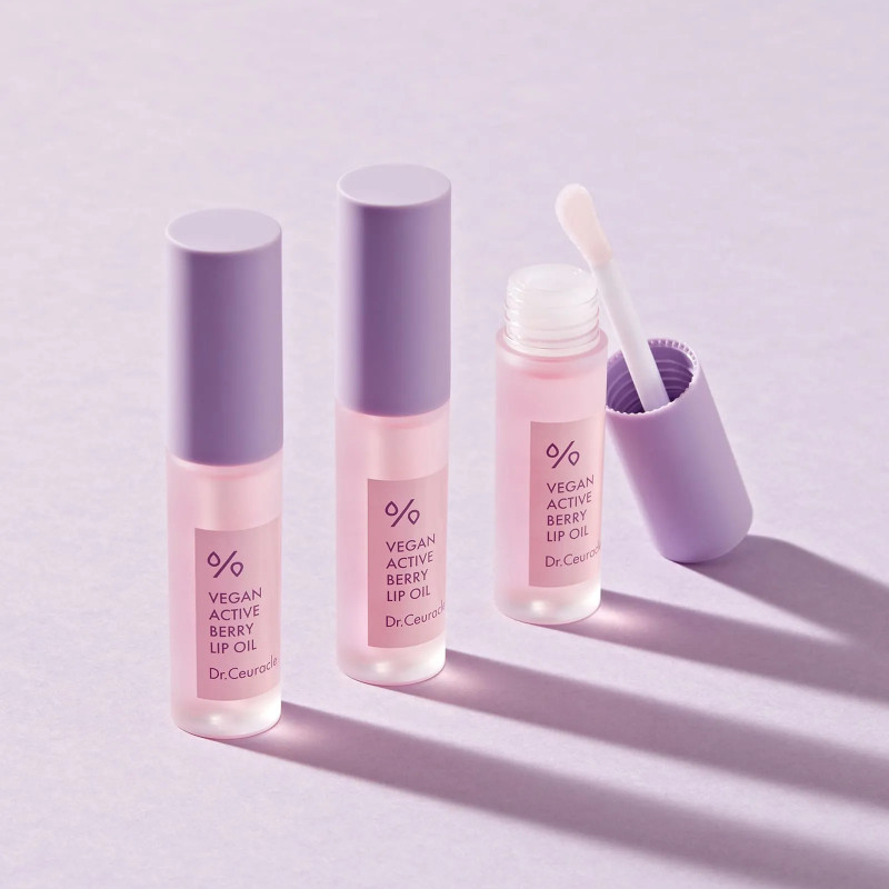 Vegan Active Berry Lip Oil, 4.5ml, 1pack - Image 2