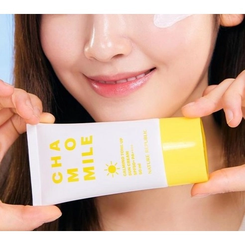 Chamomile Calming Tone-Up Sun Cream, 50ml, 1pack - Image 4