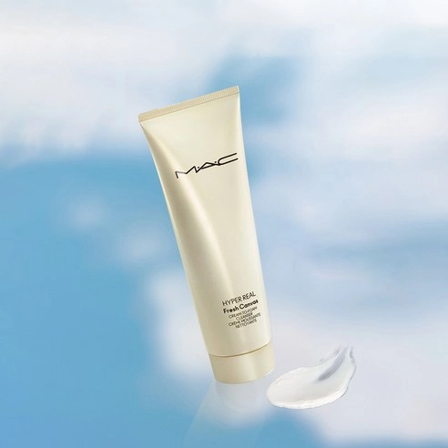 Hyper Real Fresh Canvas Cream-To-Foam Cleanser, 125ml, 1pack - Image 3