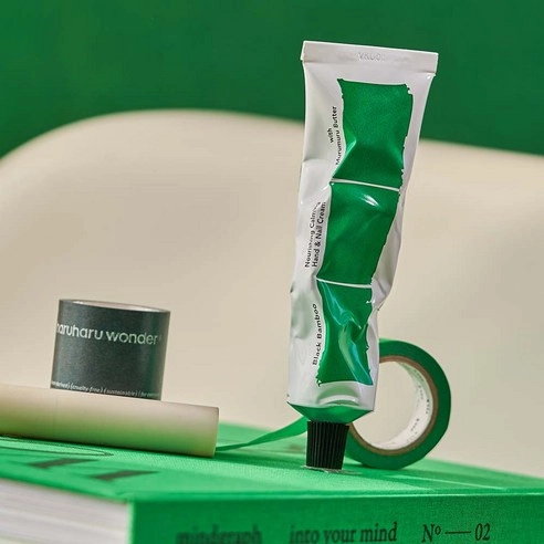 Black Bamboo Nourishing Calming Hand & Nail Cream, 50ml, 1pack - Image 3